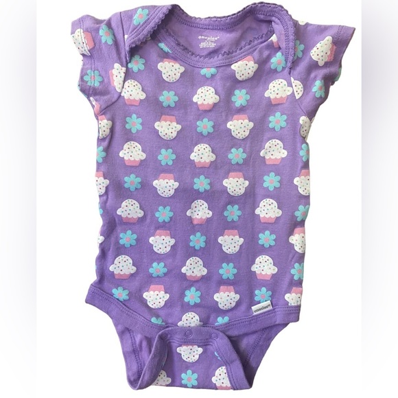 BUNDLE of 2 Baby Girl 12 months Bodysuit & Pants Cupcake Print Stripes - Picture 2 of 5